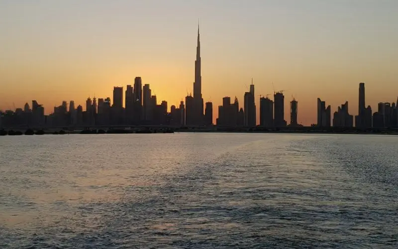 Panoráma Dubaja s mrakodrapmi
